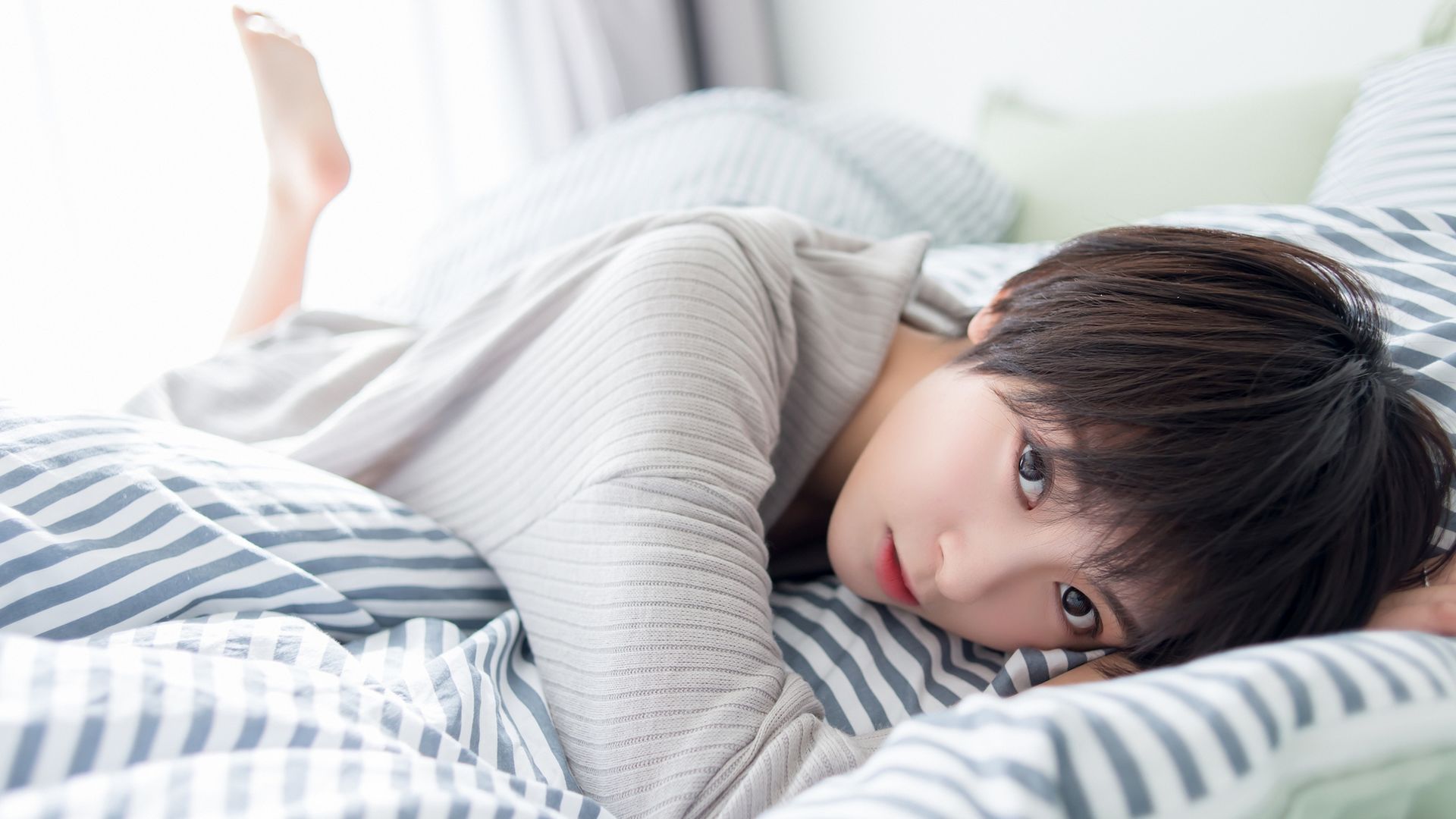 澳門一碼一肖一特一中直播結果,強調性解析落實策略_桌面款6.729