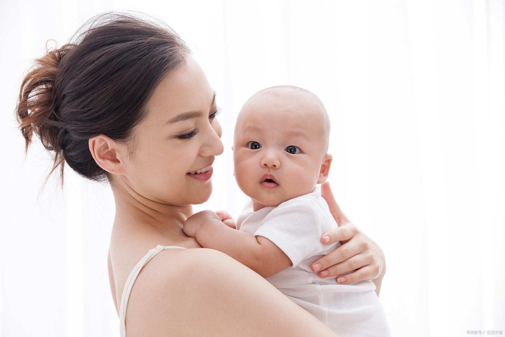 最新哺乳教材，引領母嬰健康的新里程碑