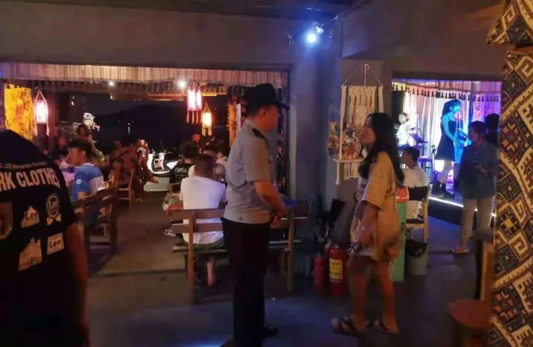今晚澳門特馬必開一肖，警惕背后的違法犯罪風險