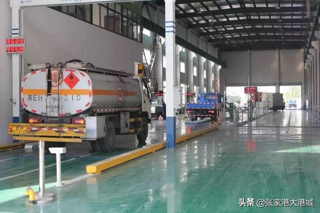 張家港最新危險品招聘動態及相關行業人才需求分析