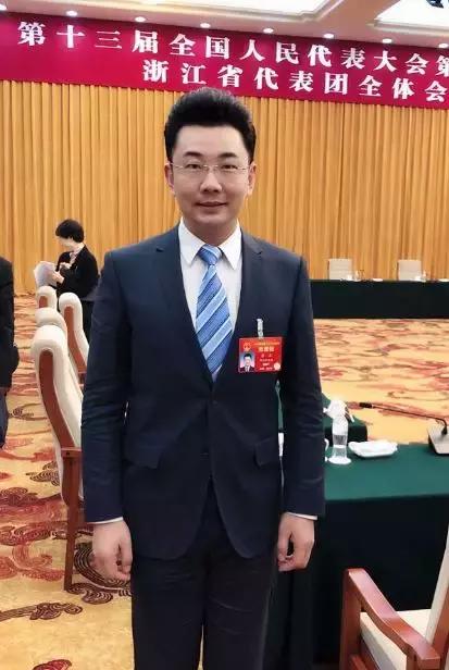 酒盒包裝 第139頁(yè)