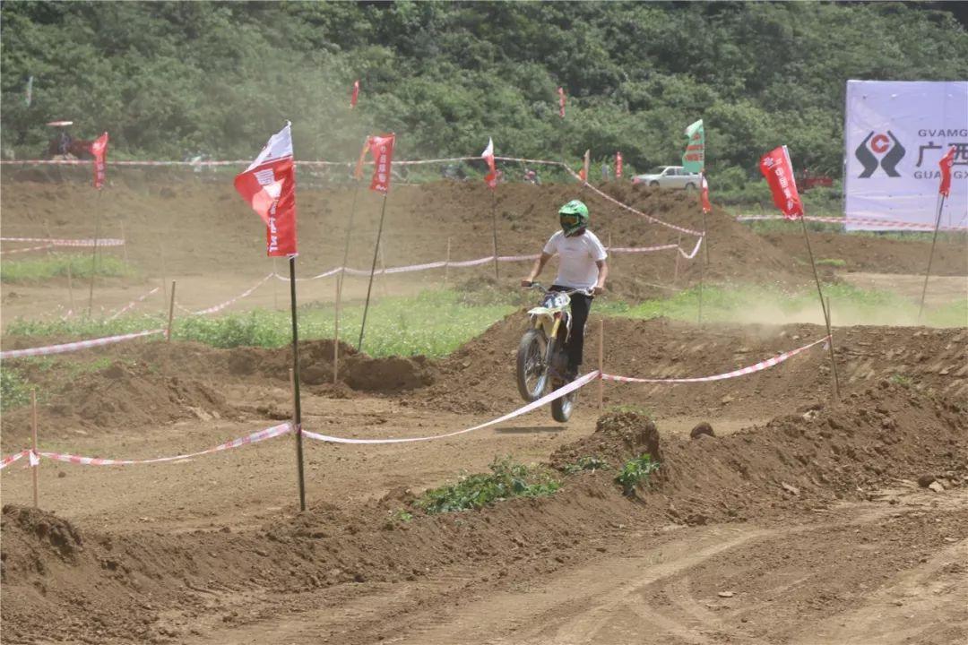 馬山縣石豐村最新動態，鄉村振興與社區發展的步伐加速前行