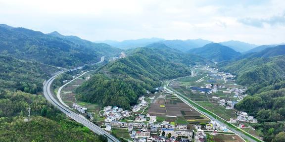 湖北省房縣最新消息全面解讀